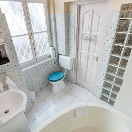 Apartment Hi-bp Origo Budapest